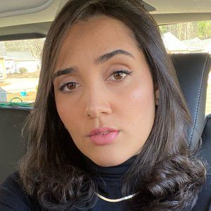Meet your Posher, Nathalia